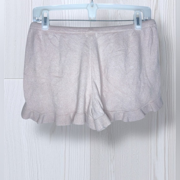 LEMON Women’s Ruffle Shorts - Picture 3 of 7